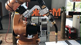 焊接机器人用什么焊枪？